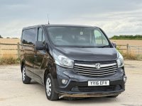 VAUXHALL VIVARO