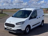 FORD TRANSIT COURIER