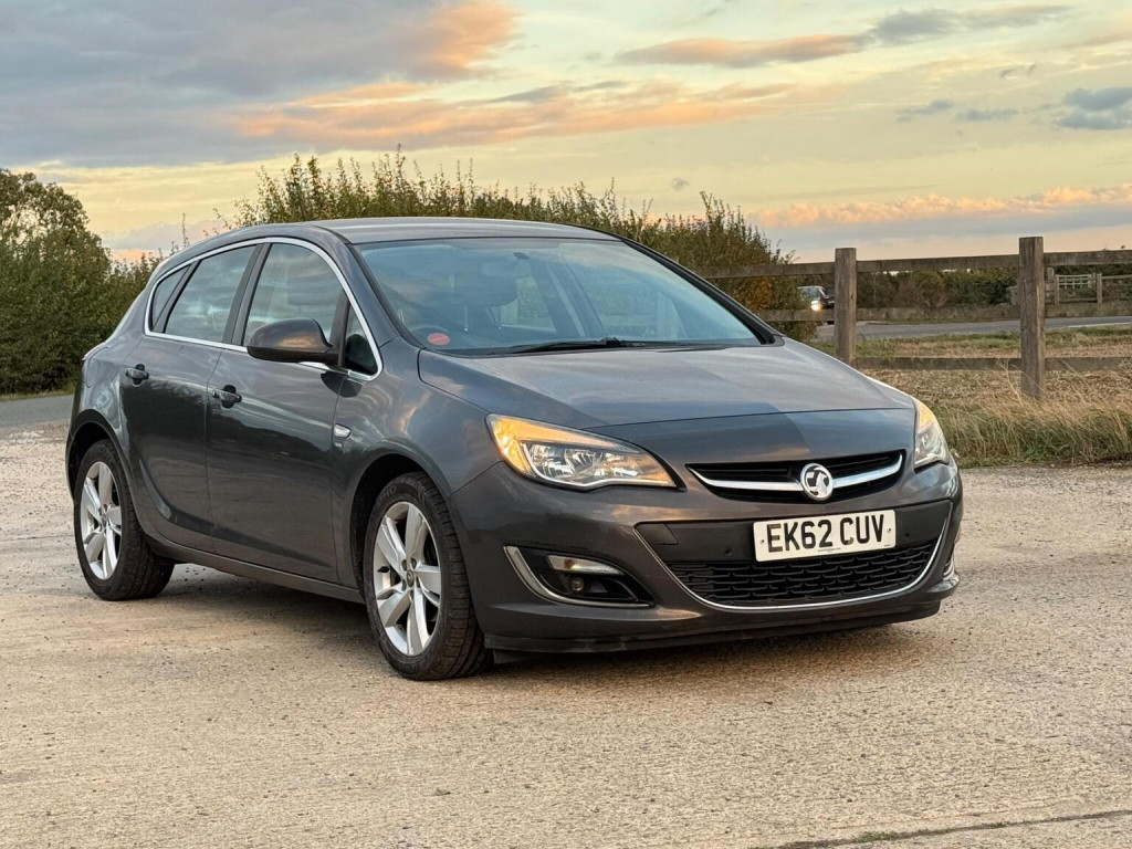 2012 Vauxhall Astra